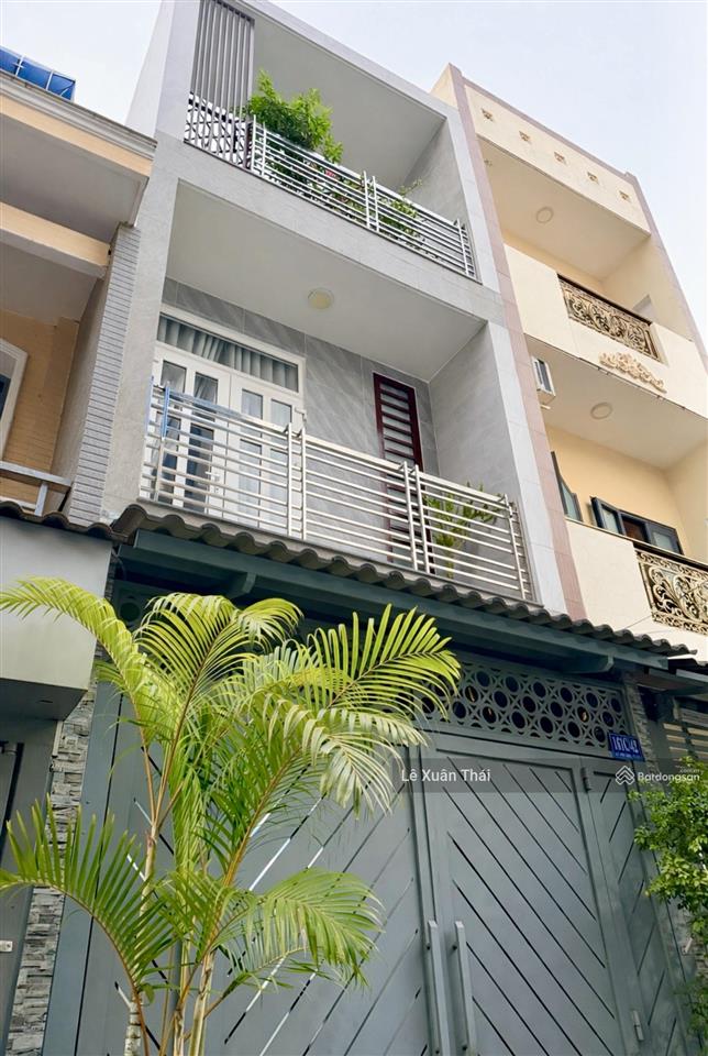 Nhà 3 tầng mới đẹp, 42m2, sát mt đường 3/2, hẻm thông, xe tải đổ cửa chỉ 7.5 tỷ