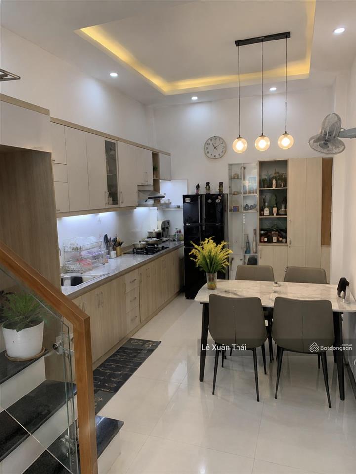 Nhà 4 tầng đẹp  68m2, ở hoặc khai thác liền, hxt 100 bình thới. giá 9.9 tỷ tl. phường 14 q11