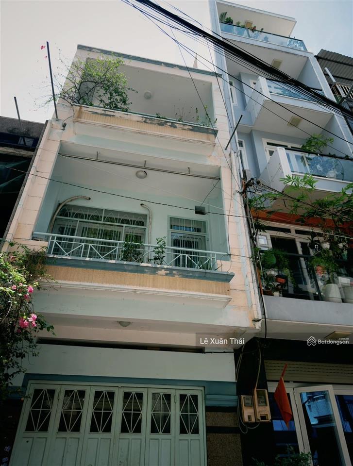 Nhỉnh 4 tỷ  q11, nên mua cc hay nhà phố, 4 tầng 3x7m, dtsd 65m2. gần lotte mart lđh