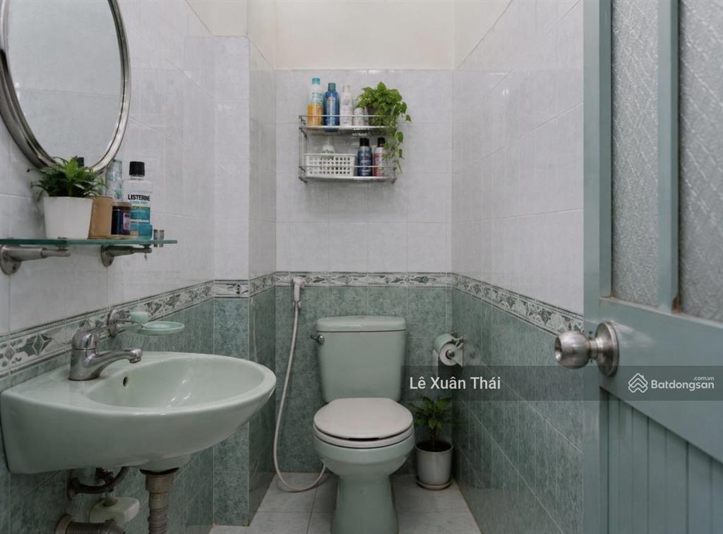 Nhỉnh 4 tỷ  q11, nên mua cc hay nhà phố, 4 tầng 3x7m, dtsd 65m2. gần lotte mart lđh