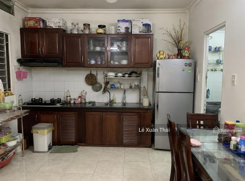 Đổi nhà mtkd, vc bác sĩ cần bán nhà 2t tôn thất hiệp q11, 40m2, ngang 4.1m. giá 4.9 tỷ