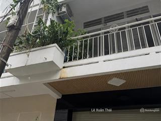 Đổi nhà mtkd, vc bác sĩ cần bán nhà 2t tôn thất hiệp q11, 40m2, ngang 4.1m. giá 4.9 tỷ