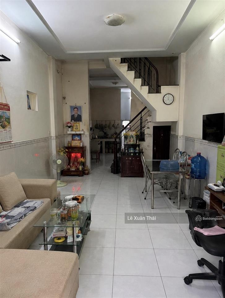 Lý tưởng cho gia đình 4tv  nhà 2t btct 36m2 hxh thông bình thới q11. giá 4.98 tỷ