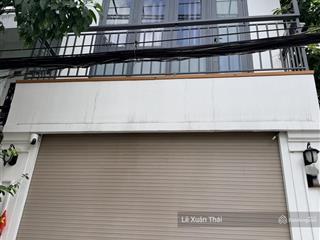 Phù hợp gđ 5 người, nhà 2t gần mặt tiền kênh tân hóa, 4x12m. giá 4.95 tỷ, ở ngay không sửa