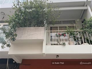 Nhà quận 11 gần bv chợ rẫy, dts 62m2, 1 trệt 1 lầu. nhỉnh 4 tỷ, lý tưởng cho gia đình nhỏ