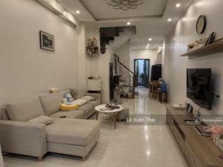 Giáo viên chuyển trường bán lại nhà tâm huyết, lạc long quân tân bình 72m2, ngang 4.8m, chỉ 8.1 tỷ