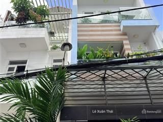 Giúp con khởi nghiệp, chủ bán bớt nhà 4t 76m2 mt 4.2m  lạc long quân p5 q11. chỉ 11.95 tỷ
