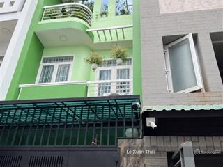Lý tưởng cho gia đình 4 thành viên, nhà đẹp hẻm thẳng tắp 3t 42m² lãnh binh thăng q11  7.8 tỷ
