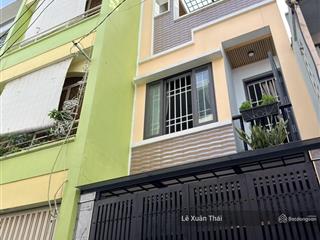 Chính chủ cần bán nhà nhật tảo q10 4 tầng 35m2 hẻm thông thẳng tắp  chỉ 7 tỷ.
