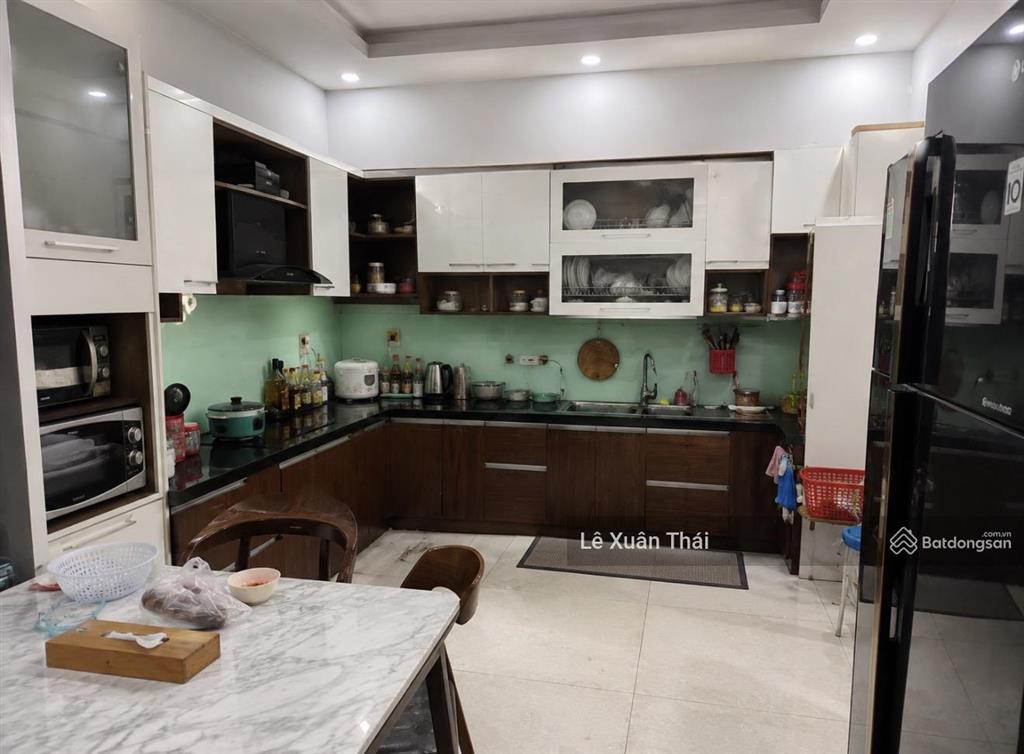 Chính chủ cần bán căn nhà 7,8 tỷ  lạc long quân  tân bình, 4 tầng 50m² ngang 4,2m