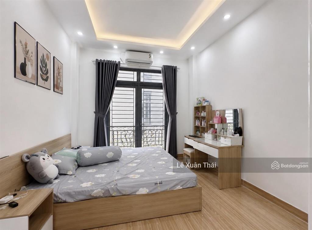 Chuyển công tác tìm nhà mới, kỹ sư trẻ cần bán lại nhà 5t 44m²  7.9t, sát mt minh phụng q11