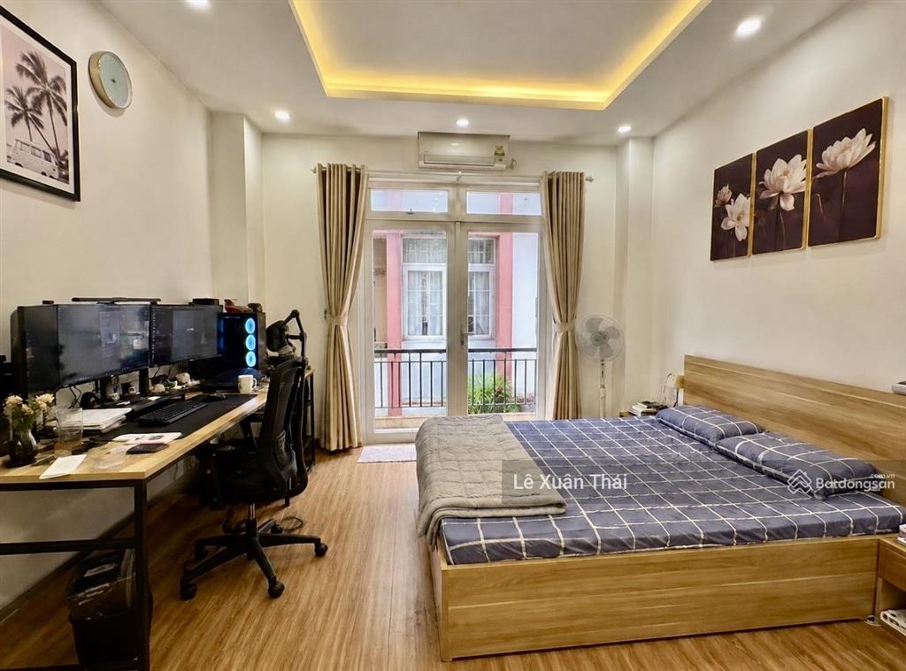 Bán nhà thái phiên q11, 41m² 4 tầng, 2 ô tô tránh, full nội thất. giá 8,15 tỷ. vào ở ngay