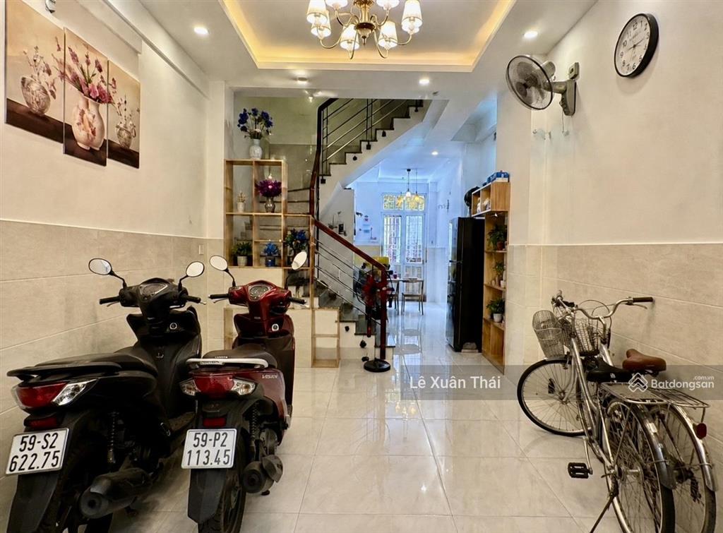 Bán nhà thái phiên q11, 41m² 4 tầng, 2 ô tô tránh, full nội thất. giá 8,15 tỷ. vào ở ngay