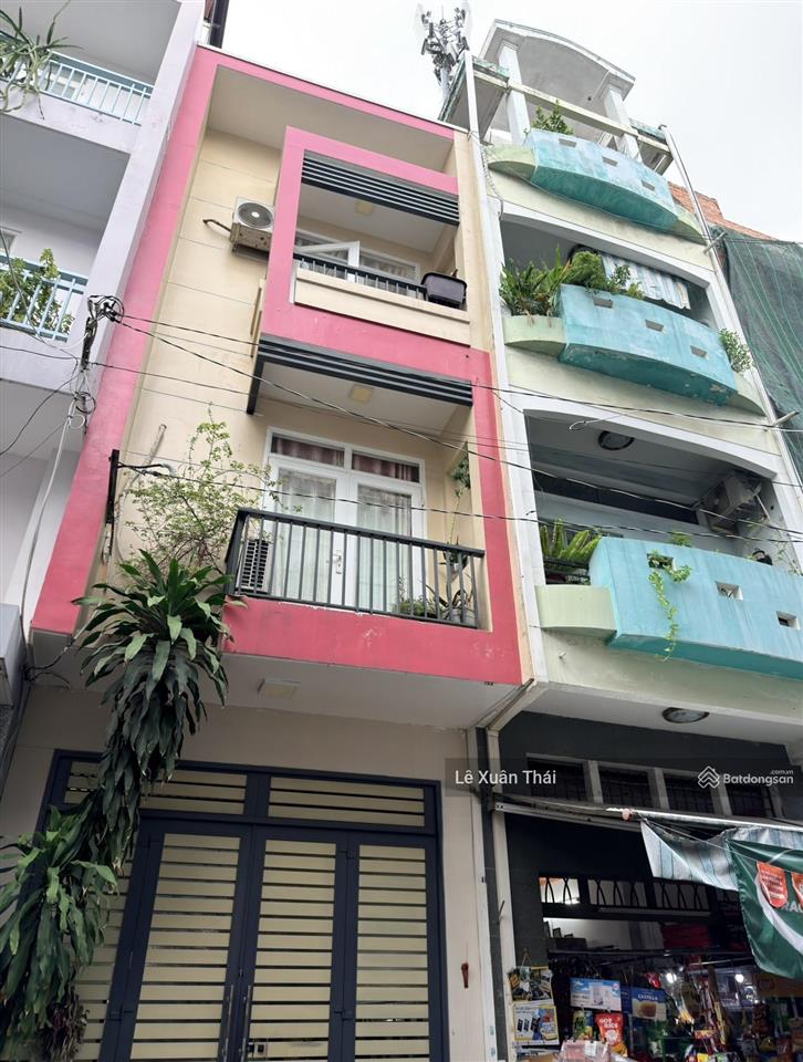 Bán nhà thái phiên q11, 41m² 4 tầng, 2 ô tô tránh, full nội thất. giá 8,15 tỷ. vào ở ngay