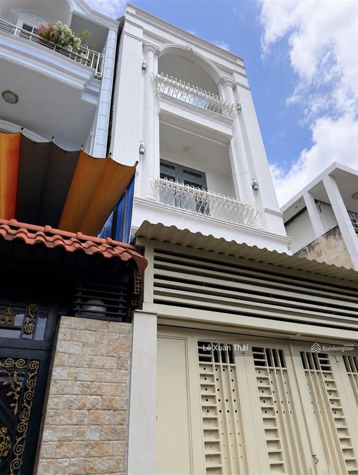 Chủ về nhà mới cần bán lại nhà tôn thất hiệp q11 4 tầng 45m²  8,2 tỷ. nhà trống ở liền