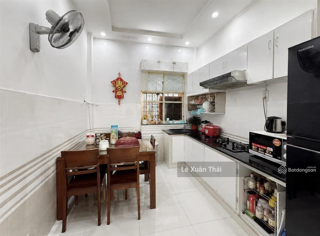 Bán nhà hòa hảo gần bệnh viện hòa hảo q10 5 tầng 33m²  6,95 tỷ. công chứng giao nhà nhanh