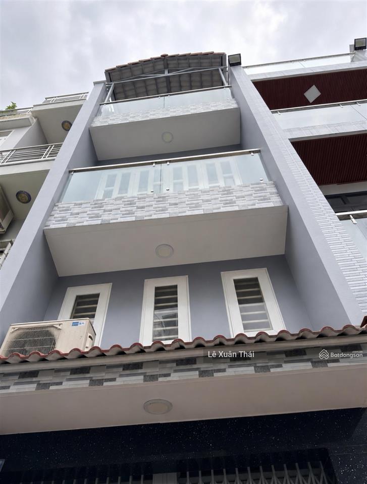 Cần bán nhà sư vạn hạnh gần vạn hạnh mall q10, 4 tầng 46m². giá 8,75 tỷ, ở liền không sửa