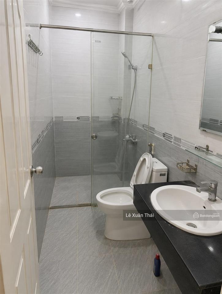 Cần bán nhà sư vạn hạnh gần vạn hạnh mall q10, 4 tầng 46m². giá 8,75 tỷ, ở liền không sửa