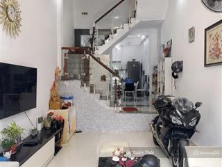 Đi tu nghiệp bs trẻ cần bán lại căn nhà đẹp 8,6 tỷ  hxh 3/2 q10 4 tầng 45m²