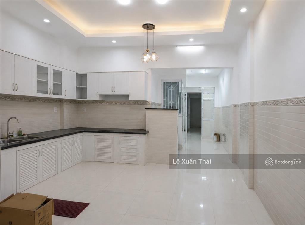 Bán nhà 5 tầng 64m2 ngang 4.2m, 6pn, nội thất xịn, ông ích khiêm q11. giá 11.5 tỷ