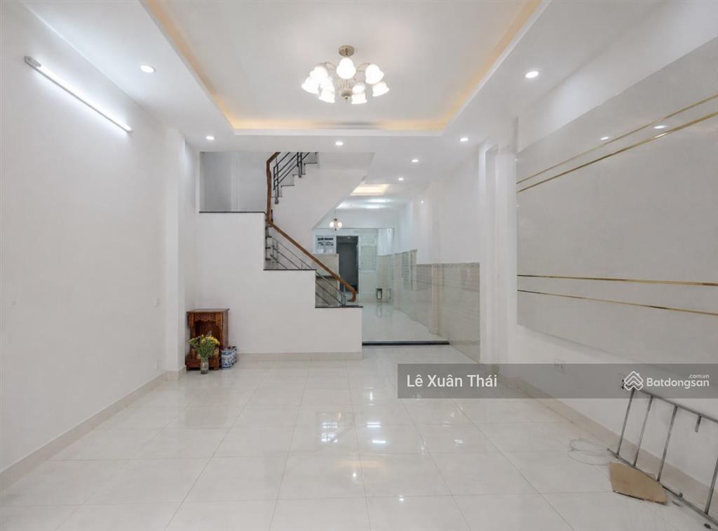 Bán nhà 5 tầng 64m2 ngang 4.2m, 6pn, nội thất xịn, ông ích khiêm q11. giá 11.5 tỷ
