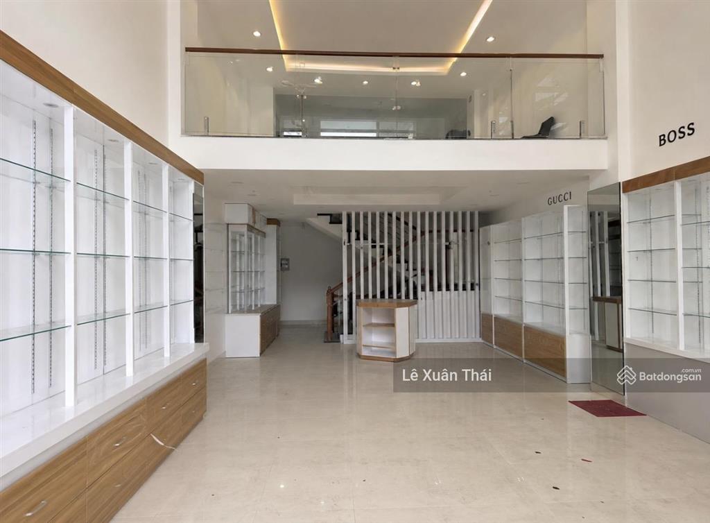 Về chcc dưỡng già, chú cao cần bán nhà 4t thái phiên q11 45m2 giá 8.5 tỷ. kd tốt