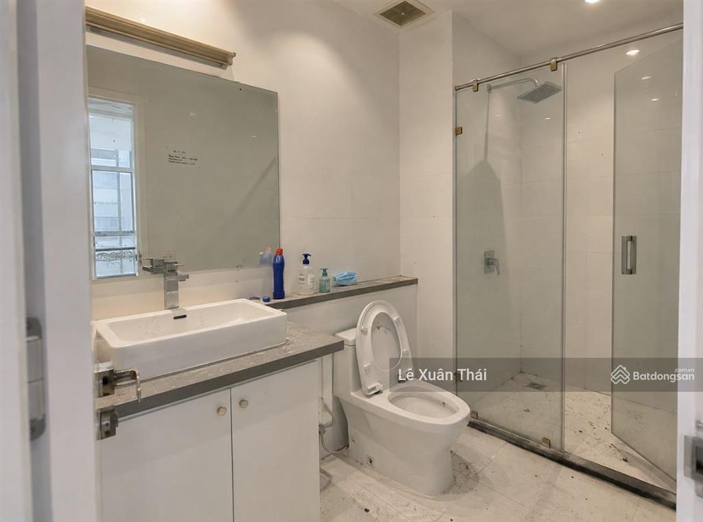 Về chcc dưỡng già, chú cao cần bán nhà 4t thái phiên q11 45m2 giá 8.5 tỷ. kd tốt