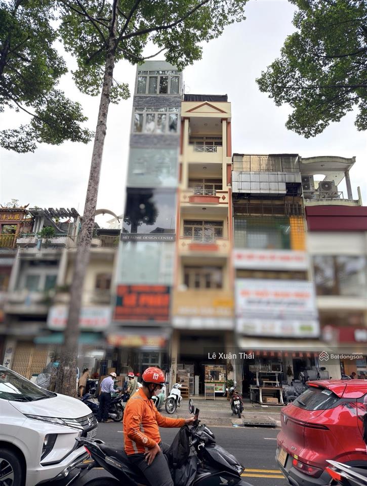 Cần bán nhà mặt tiền ngô gia tự q10 7 tầng 42m²  thang máy  full nội thất. giá 20,8 tỷ