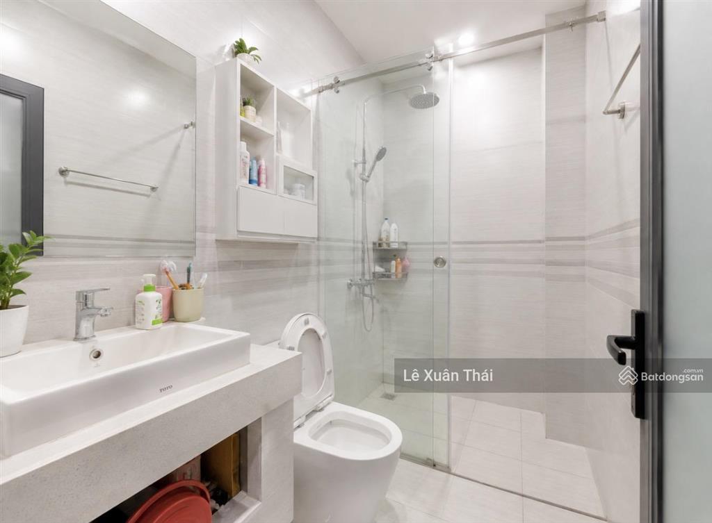Bán nhà âu cơ tân bình gần vx lê đại hành, 56m2 4t, ngang 4.8m đẹp, full nội thất. giá 11.8t