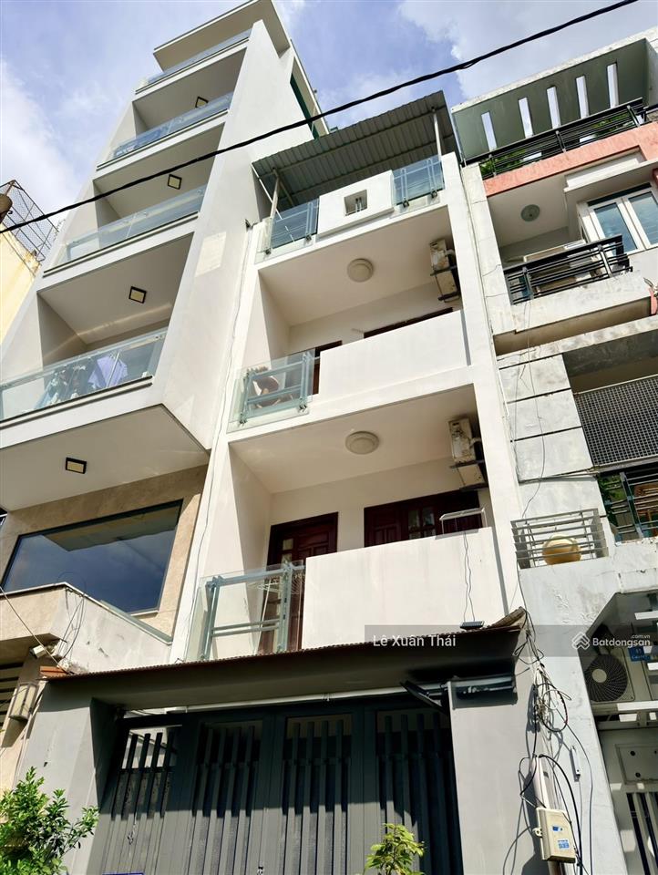 Bán nhà đẹp ở ngay thành thái q10 4 tầng 85m2  4.2m mặt tiền. giá 15.6 tỷ