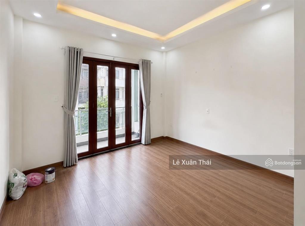 Bán nhà đẹp ở ngay thành thái q10 4 tầng 85m2  4.2m mặt tiền. giá 15.6 tỷ