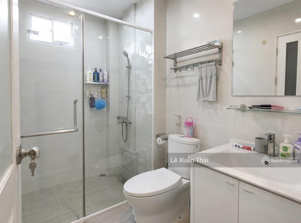 Chính chủ gửi bán nhà minh phụng q11 5t, 41m2. giá 8.15t, xe hơi vào nhà full nội thất xịn