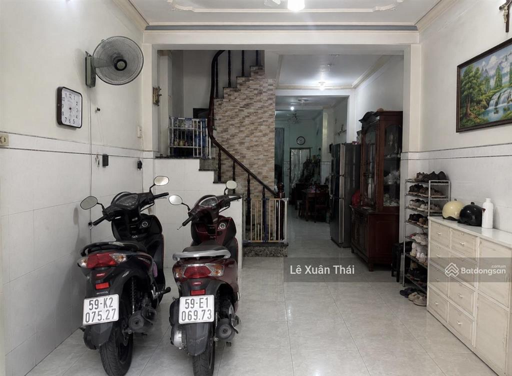 Lê hồng phong p10 q10, diện tích 41m x 2t, 4.1m mặt tiền. giá 6.55t. gần 3 tháng 2