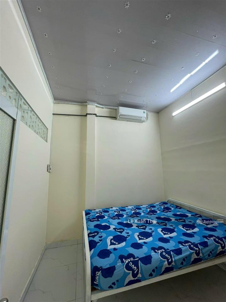 Cần bán nhà lạc long quân q11, 4.1x9.1m vuông vức, xe hơi tới nhà. chỉ 3t6