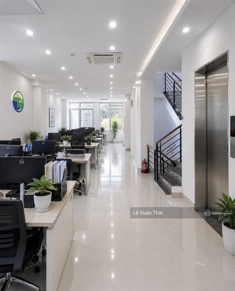 Bán tòa nhà văn phòng cư xá nguyễn trung trực  q10 130m2 x 5t thang máy. giá 32t6. giao nhà ngay