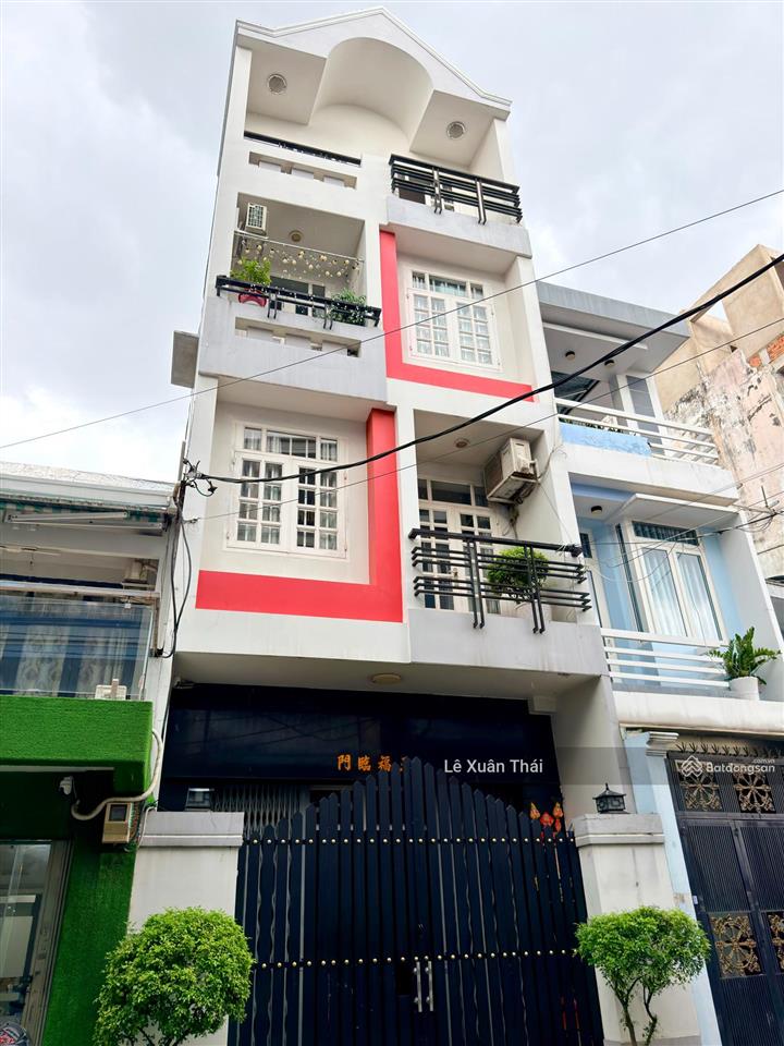 Cần bán nhà cư xá lê đại hành q11, 64m2 x 4t  hẻm xe tải thông, giá 10.8 tỷ. ngay vx lê đại hành