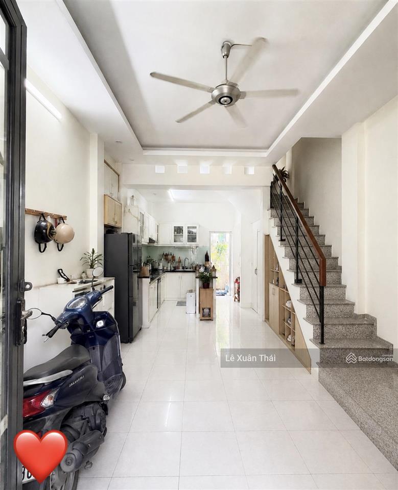Hẻm 6m xe hơi vào nhà, lạc long quân q11, nhà chủ tự xây 48m2 x 3t full nội thất, ở ngay. giá 7.8tỷ