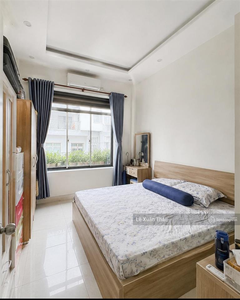 Hẻm 6m xe hơi vào nhà, lạc long quân q11, nhà chủ tự xây 48m2 x 3t full nội thất, ở ngay. giá 7.8tỷ
