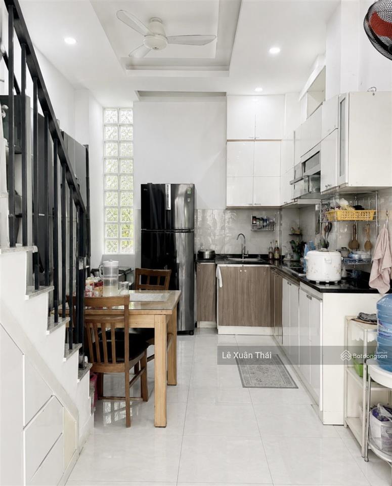 Bán nhà minh phụng 4 tầng x 40m2  giá 7t85, hẻm thông xe hơi vào nhà, gần vx cây gõ, tặng nội thất