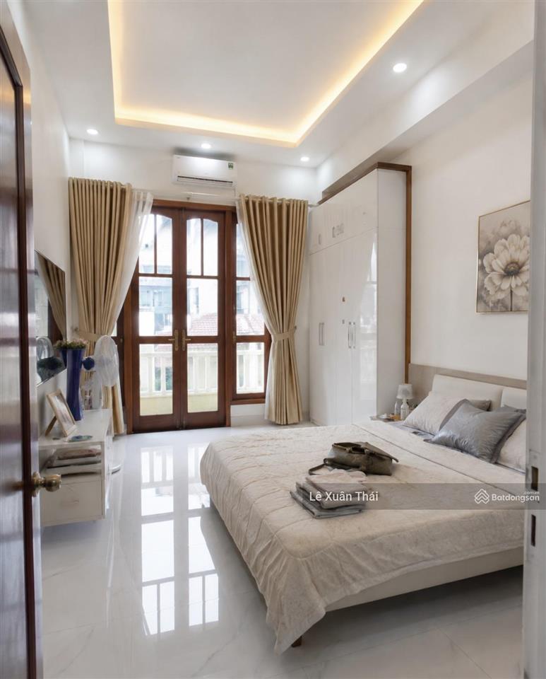 Chính chủ gửi bán nhà hàn hải nguyên q11, 4x15m x 4t, xe hơi vào nhà, giá 7,1 tỷ  tặng nội thất