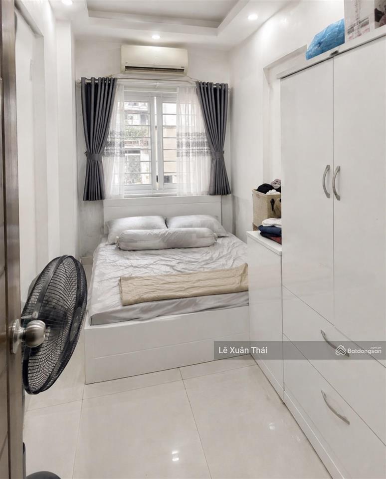 Nhà gần trục đường lê đại hành q11 46m2, hẻm thông, ô tô tới cửa nhỉnh 5 tỷ