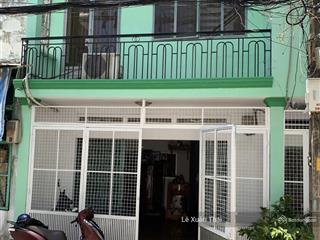 Sát mt gò xoài  bình tân, nhà 2t x 90m2  mt 7m, hẻm 3 xe hơi thông. chỉ 63tr/m2, gần chợ gò xoài