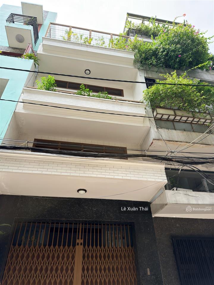 Bán nhà lê đại hành 4 tầng x 42m2  giá 7.8 tỷ, xe hơi vào nhà, đối diện trường đua phú thọ