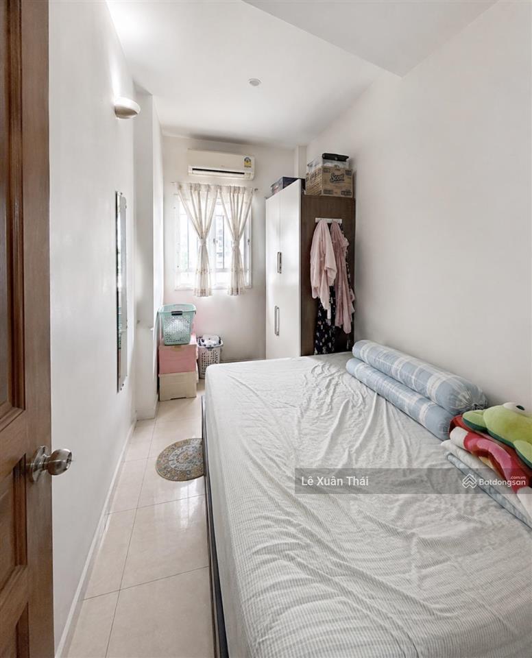 Bán nhà lê đại hành 4 tầng x 42m2  giá 7.8 tỷ, xe hơi vào nhà, đối diện trường đua phú thọ