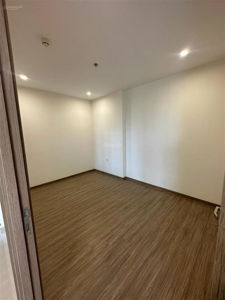 Trống sẵn cho thuê ch 2 phòng ngủ 2wc the origami  vinhomes grand park, có pass