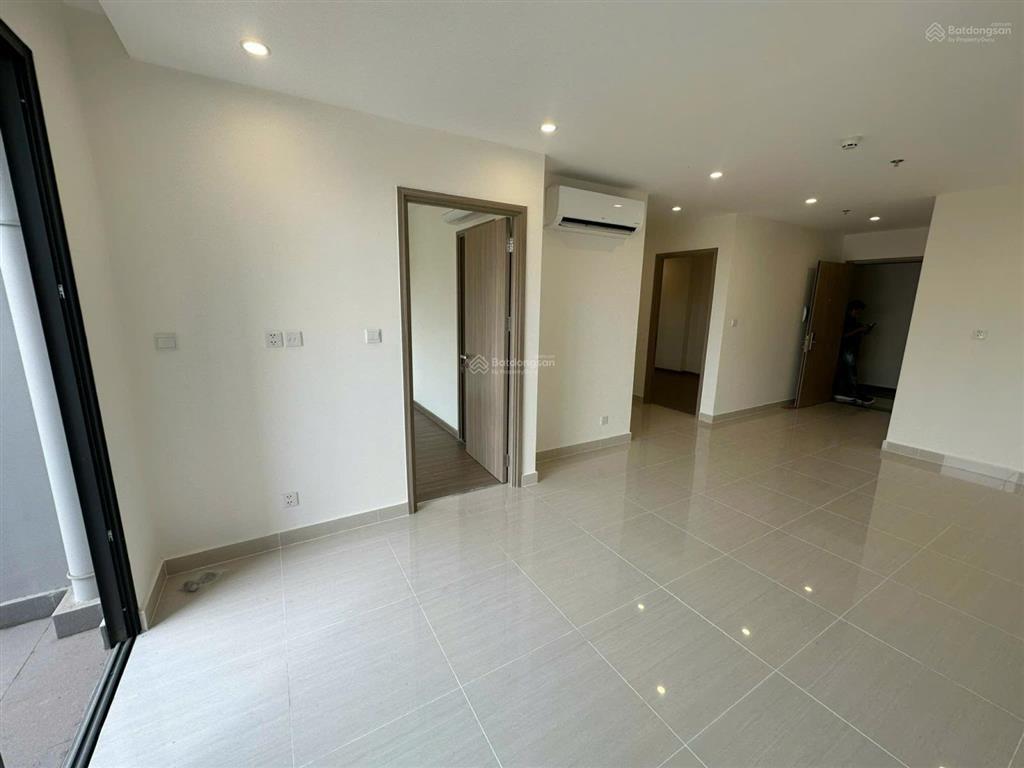 Trống sẵn cho thuê ch 2 phòng ngủ 2wc the origami  vinhomes grand park, có pass