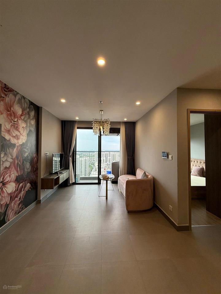 Cho thuê 1 phòng ngủ+ full nội thất đẹp vinhomes grand park  trống sẵn, có thể vào liền