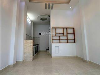 Bán nhà riêng tại lê văn lương, 1,4 tỷ, 28m2, 2pn, 2wc, pháp lý đầy đủ. nhà trống nhận nhà ngay.