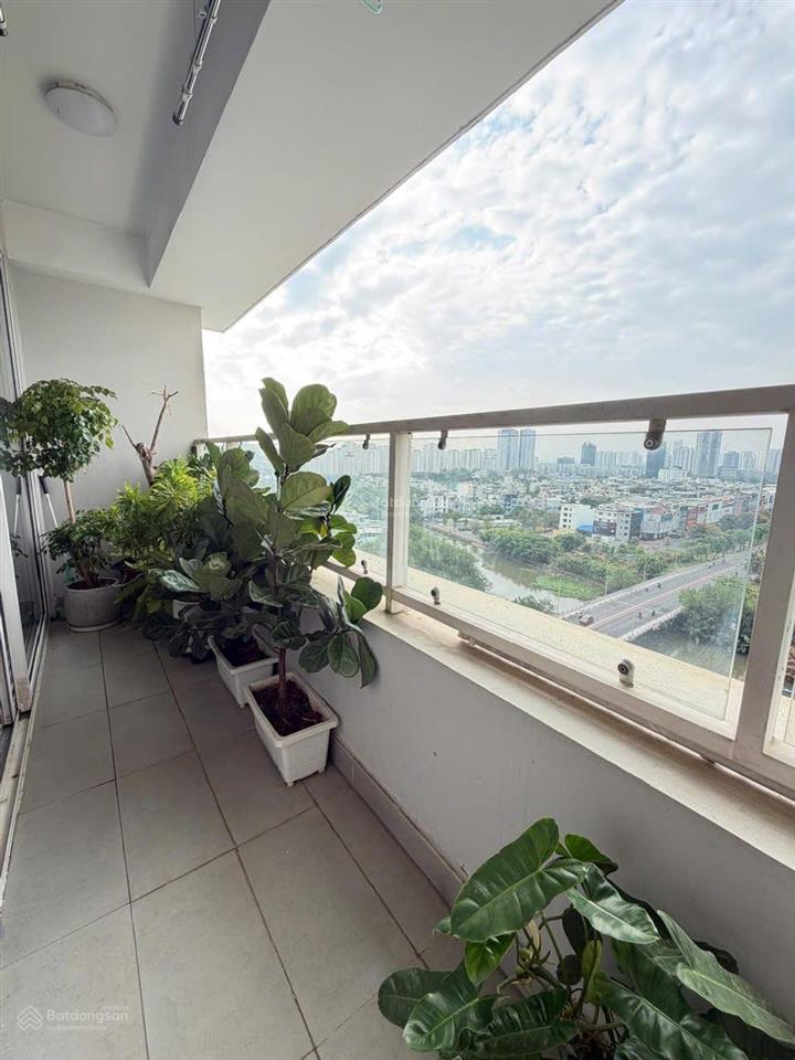 Sunrise city 1pn1wc có ban công 15tr/tháng nhà đẹp