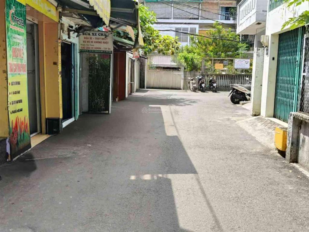 Hot bình thạnh, 124m2, ngang 6.5m, hxh thông, sát mặt tiền hoàng hoa thám chỉ 13.6 tỷ
